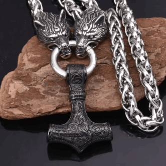 Náhrdelník s príveskom Mjölnir