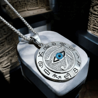 Strážca svetla – Hórov amulet